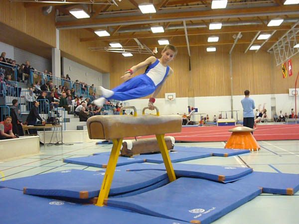 Photo 22 – Fribourgeoise et bernoise à Wünnewil (12 avril)