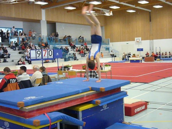 Photo 35 – Fribourgeoise et bernoise à Wünnewil (12 avril)