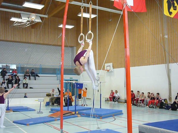 Photo 41 – Fribourgeoise et bernoise à Wünnewil (12 avril)