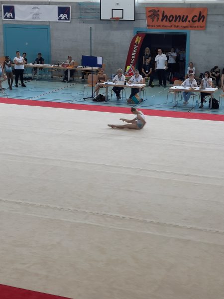 Photo 21 – Bernoise à Uetendorf (21 mai)