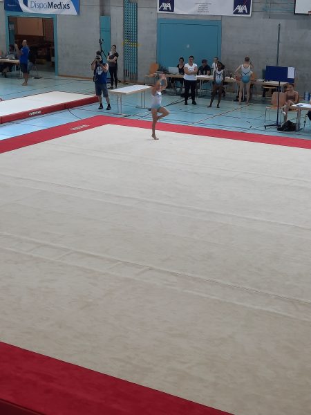Photo 22 – Bernoise à Uetendorf (21 mai)