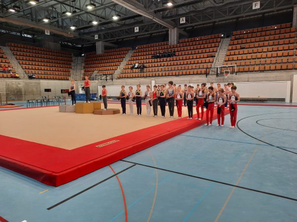 Photo 2 – Bernoise au Wankdorf (30 avril)