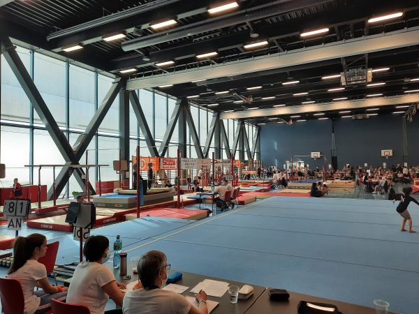Photo 1 – Championnats romands par équipe et par engin à la Maladière (28 mai)