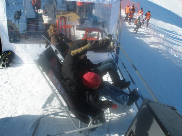 Photo 72 – Jeux Internationaux pour Ecoliers à Montreux (février)