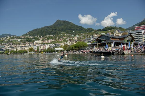 Photo 41 – 150 ans - Montreux Acrobatie