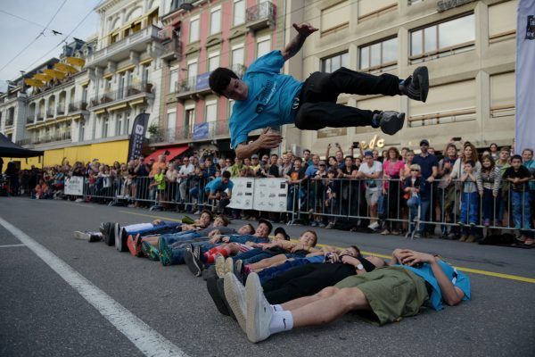 Photo 58 – 150 ans - Montreux Acrobatie
