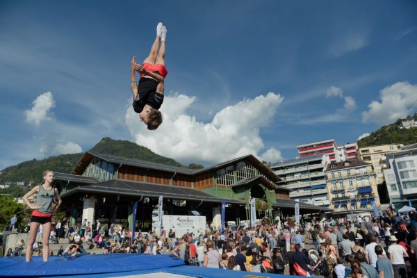 Photo 121 – 150 ans - Montreux Acrobatie