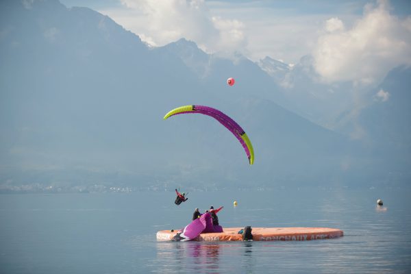 Photo 144 – 150 ans - Montreux Acrobatie